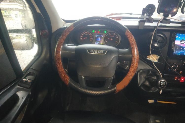 Used Iveco Eurocargo 2020 2.3T Manual Super Rui Long Wheelbase Short Overhang High Roof High Performance F1A Steering Wheel