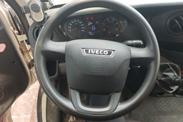 Used Iveco Eurocargo 2020 2.3T Manual Super Rui Long Wheelbase Short Overhang High Roof Low Power F1A Steering Wheel