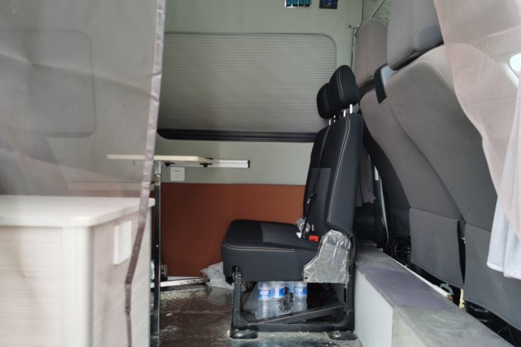 Used Iveco Eurocargo 2020 3.0T 30th Anniversary Edition Manual All-Around Version F1C Left Rear Seat