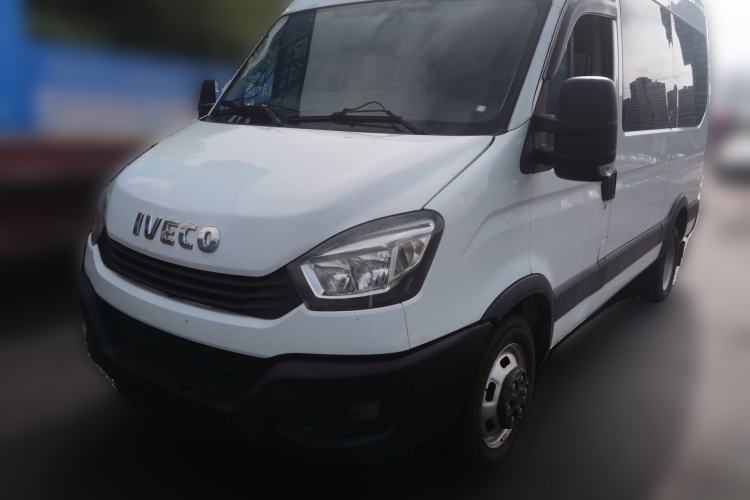 Used Iveco Eurocargo 2020 2.3T Manual Super Rui Long Wheelbase Short Overhang High Roof High Performance F1A Guazi used car, China used car export, Used car for sale, Used  cars, Cheapest cars for sale