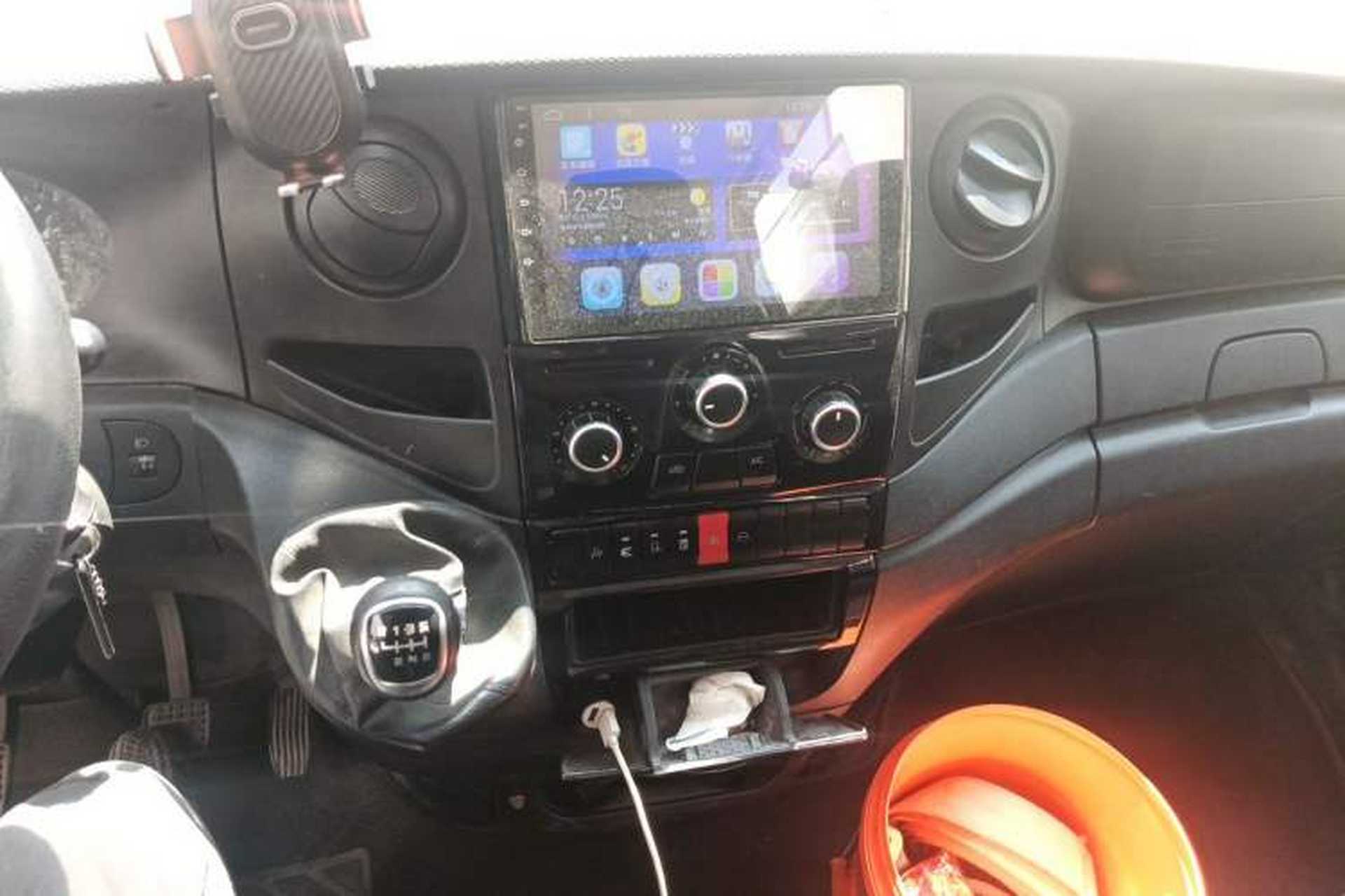 Used Iveco Eurocargo  Audio And AC Panel