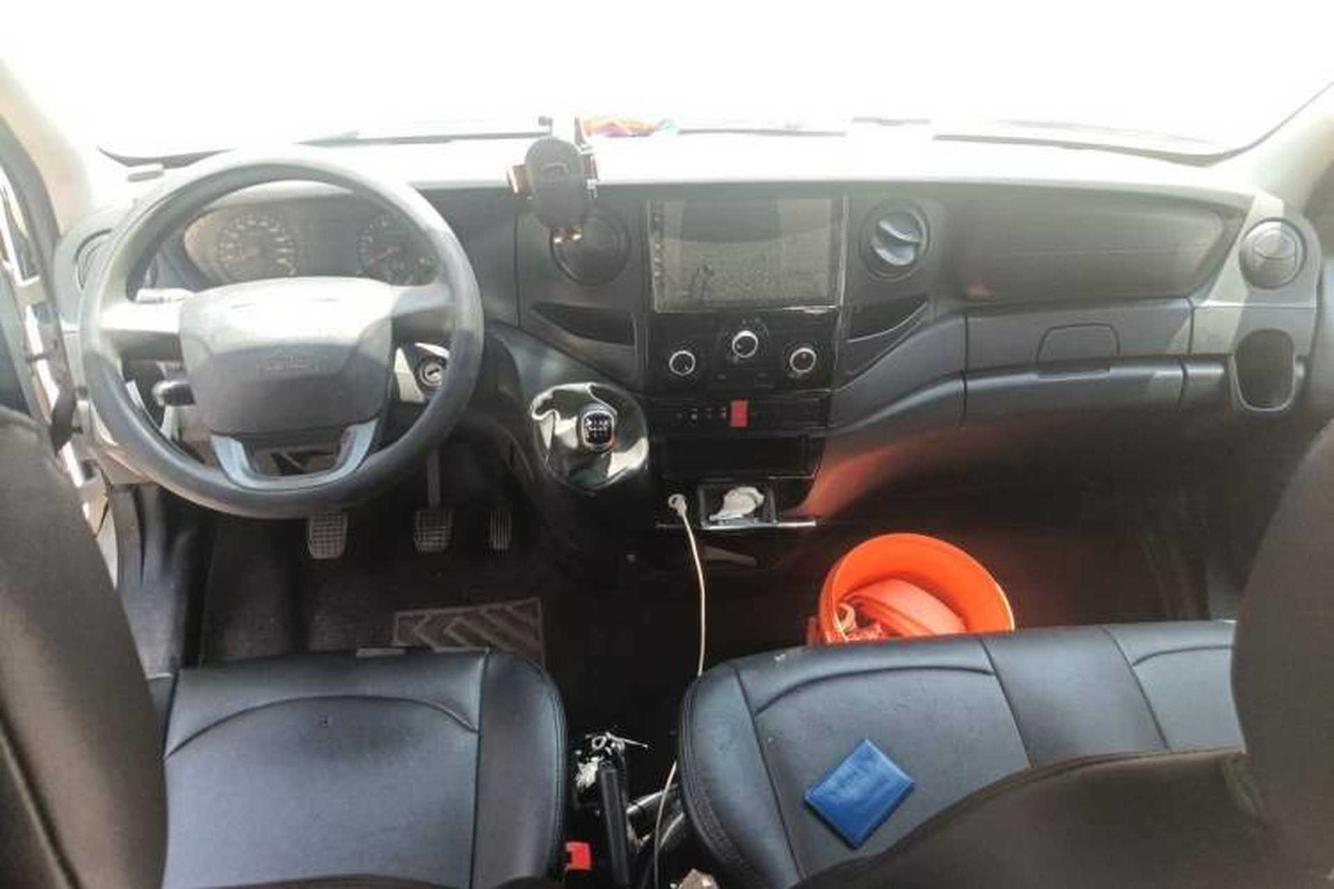 Used Iveco Eurocargo  Center Console