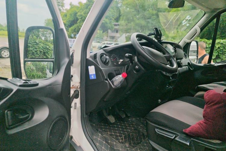 Used Iveco Eurocargo 2020 2.3T Manual Super Rui Long Wheelbase Short Overhang High Roof High Performance F1A Driver Seat