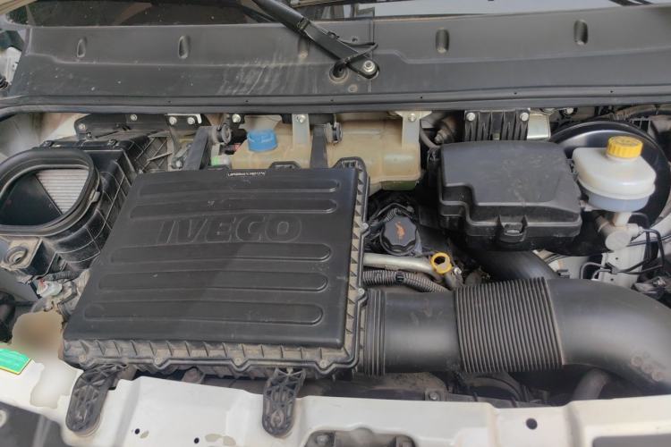 Used Iveco Eurocargo 2020 2.3T Manual Super Rui Short Wheelbase Low-Roof High-Power F1A Engine Bay