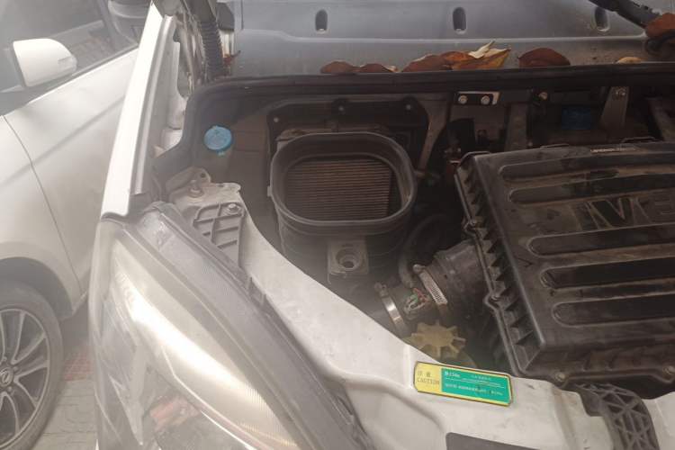 Used Iveco Eurocargo 2020 2.3T Manual Super-Rui Short Wheelbase High Roof High-Performance F1A Engine Bay Right