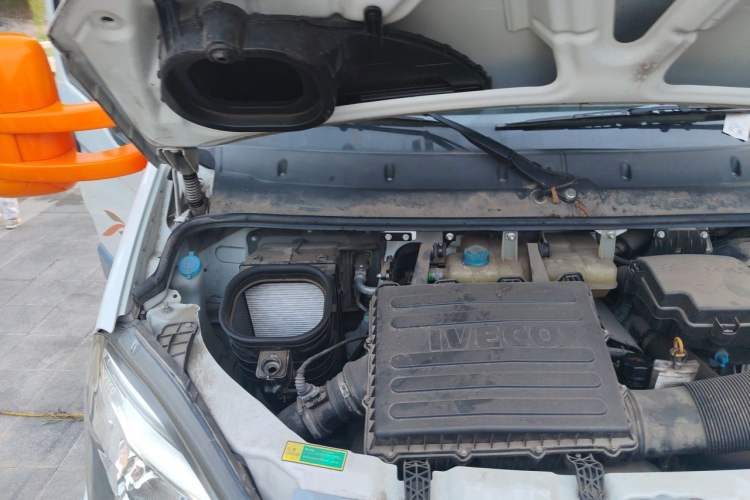 Used Iveco Eurocargo  Engine Bay Right
