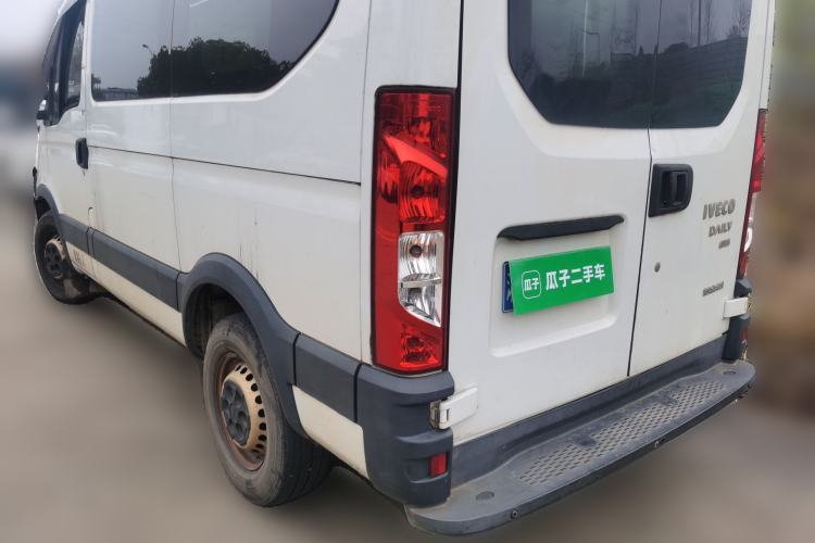 Used Iveco Eurocargo 2020 2.3T Manual Super-Rui Short Wheelbase High Roof High-Performance F1A Exterior 3