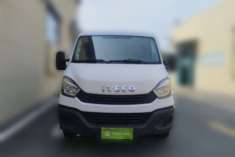Used Iveco Eurocargo 2020 2.3T Manual - Yunrui Manual Door Short Wheelbase Low Roof Low Power F1A Front