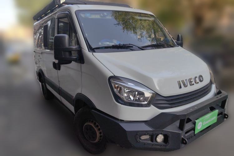 Used Iveco Eurocargo 2020 2.3T Manual Super Rui Short Wheelbase Low-Roof High-Power F1A Front Right 45 Deg