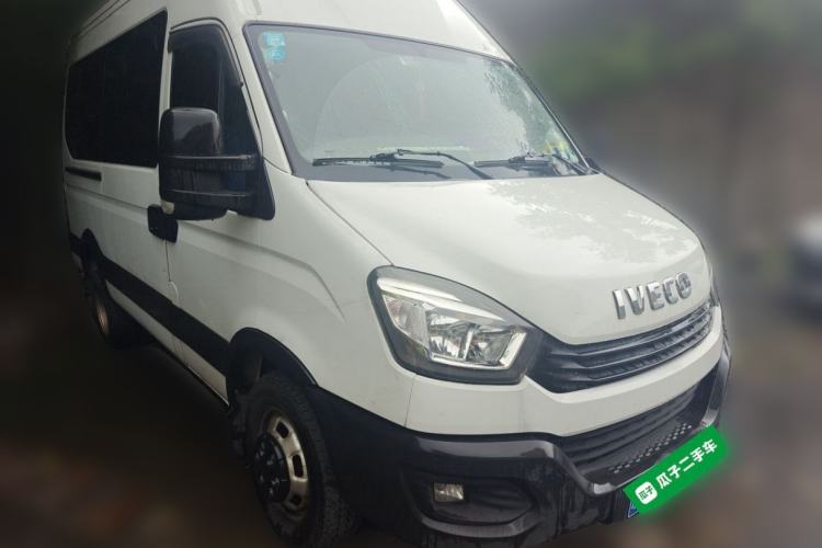 Used Iveco Eurocargo 2020 2.3T Manual Super Rui Long Wheelbase Short Overhang High Roof High Performance F1A Front Right 45 Deg