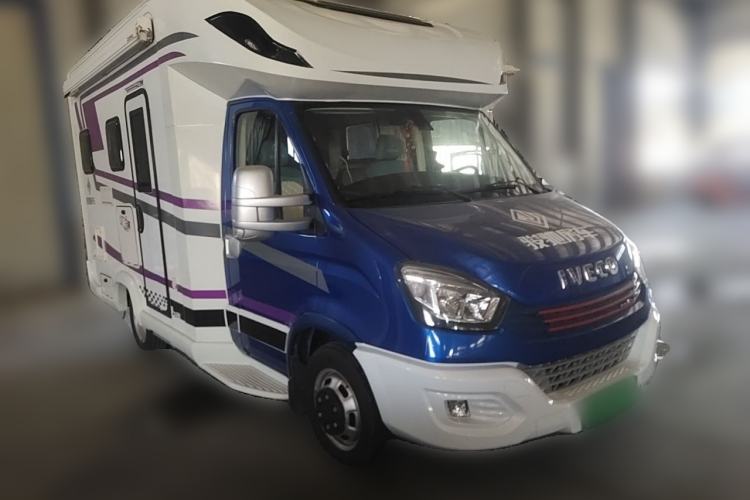 Used Iveco Eurocargo  Front Right 45 Deg