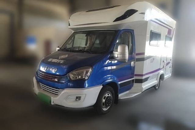 Used Iveco Eurocargo Iveco Junchi RV 3.0 diesel automatic 6‑seat