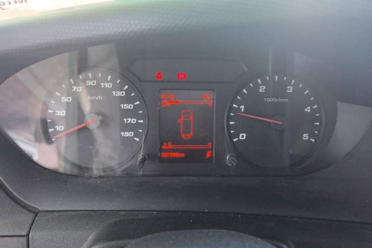 Used Iveco Eurocargo 2020 2.3T Manual Super-Rui Short Wheelbase High Roof High-Performance F1A Instrument Cluster