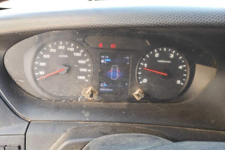Used Iveco Eurocargo 2020 2.3T Manual Super Rui Long Wheelbase Short Overhang High Roof China VI F1A Instrument Cluster