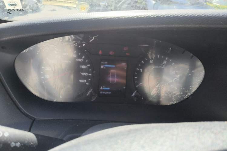 Used Iveco Eurocargo 2020 2.3T Manual Super Rui Long Wheelbase Short Overhang High Roof China VI F1A Instrument Cluster
