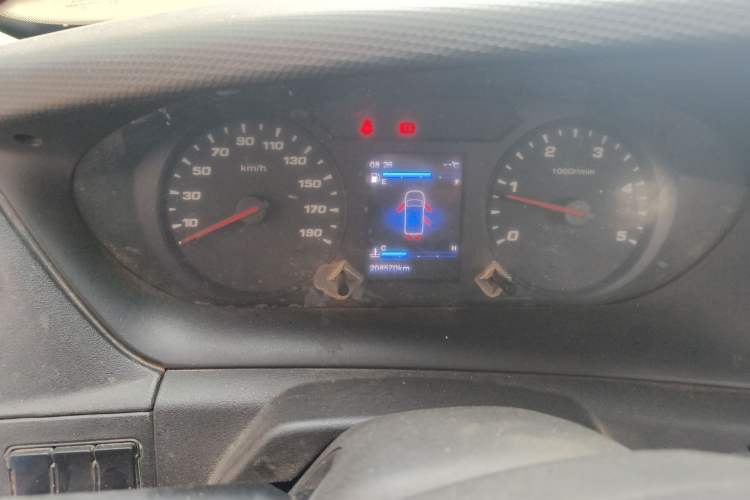 Used Iveco Eurocargo 2020 2.3T Manual Super Rui Short Wheelbase Low-Roof High-Power F1A Instrument Cluster