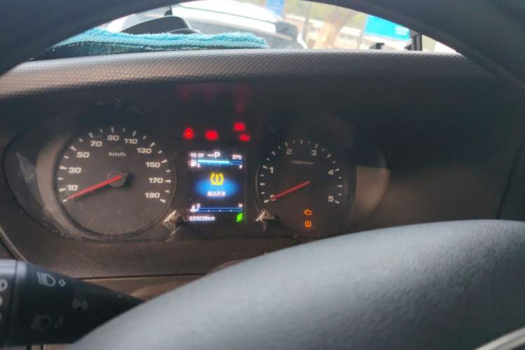 Used Iveco Eurocargo  Instrument Cluster