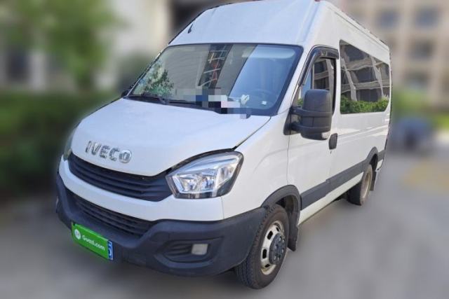 Used Iveco Eurocargo 2020 2.3T Manual Super Rui Long Wheelbase Short Overhang High Roof China VI F1A