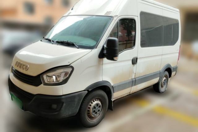 Used Iveco Eurocargo 2020 2.3T Manual - Yunrui Manual Door Short Wheelbase Low Roof Low Power F1A