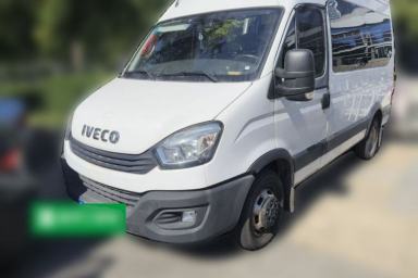 Used Iveco Eurocargo 2020 2.3T Manual Super Rui Long Wheelbase Short Overhang High Roof China VI F1A
