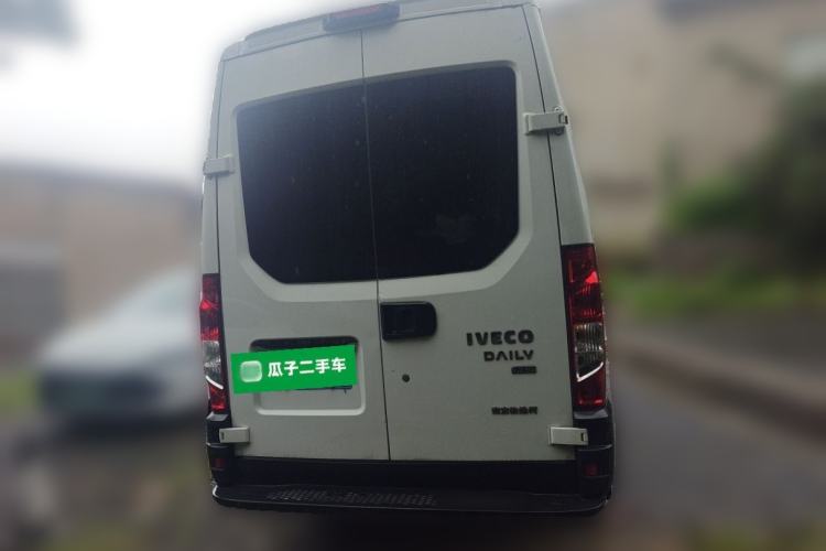 Used Iveco Eurocargo 2020 2.3T Manual Super Rui Long Wheelbase Short Overhang High Roof High Performance F1A Rear