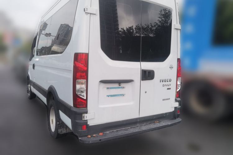 Used Iveco Eurocargo 2020 2.3T Manual Super Rui Long Wheelbase Short Overhang High Roof High Performance F1A Rear Left 45 Deg