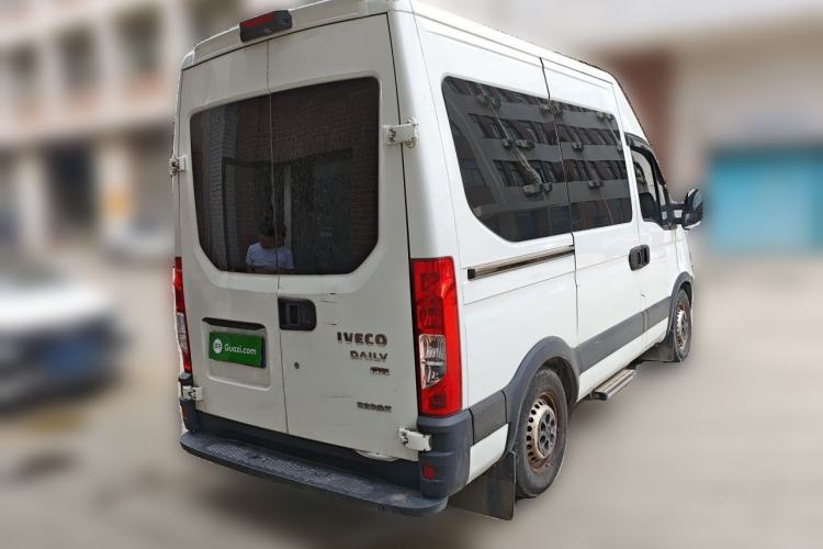 Used Iveco Eurocargo 2020 3.0T Manual Super Rui Short Wheelbase High-Roof F1C Rear Right 45 Deg