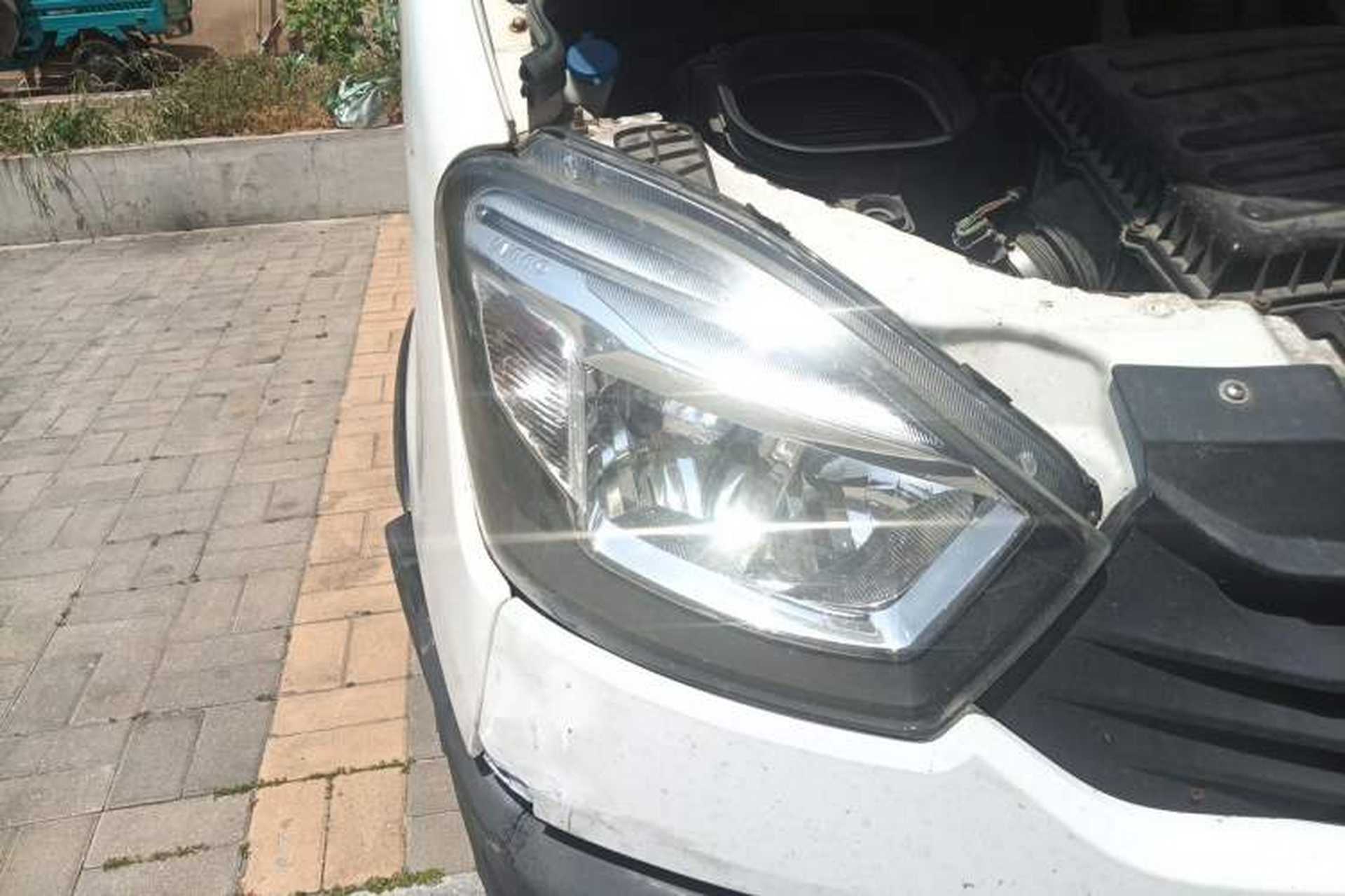 Used Iveco Eurocargo  Right Front Headlight