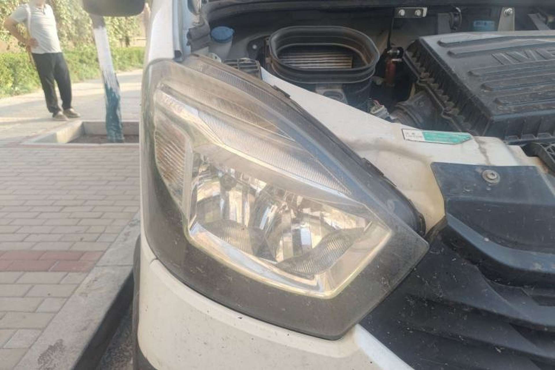 Used Iveco Eurocargo  Right Front Headlight