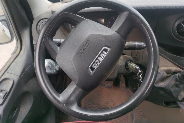 Used Iveco Eurocargo 2020 2.3T Manual Super-Rui Short Wheelbase High Roof High-Performance F1A Steering Wheel