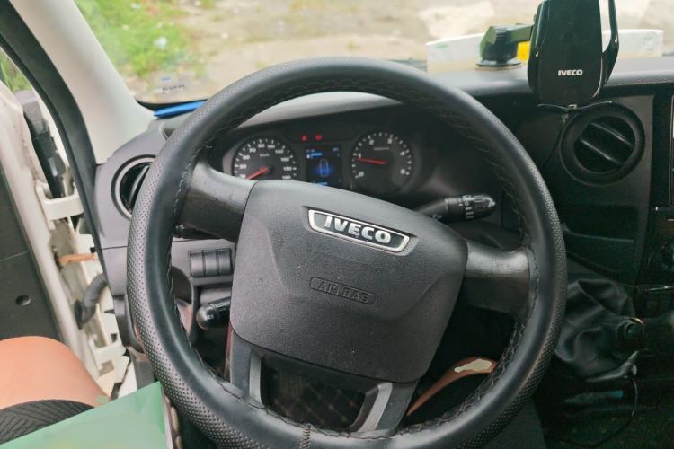 Used Iveco Eurocargo 2020 2.3T Manual Super Rui Long Wheelbase Short Overhang High Roof High Performance F1A Steering Wheel