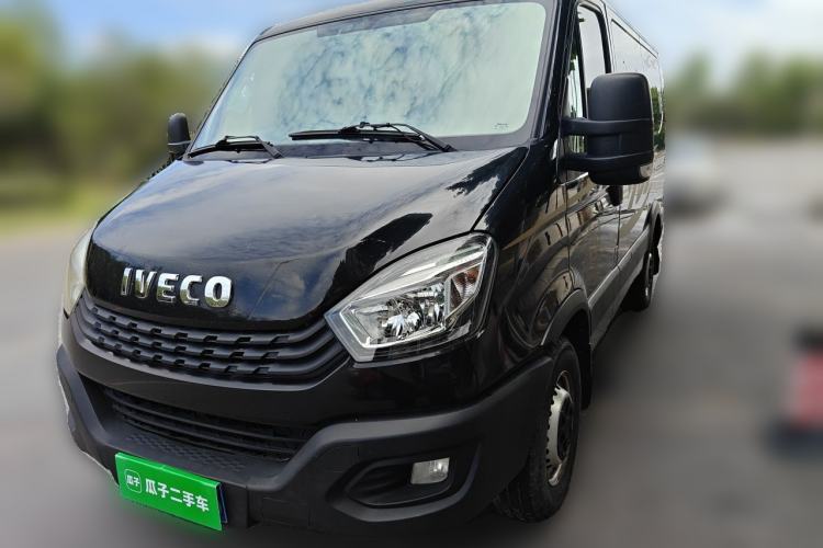 Used Iveco Eurocargo 2021 2.0T Manual Super-Rui Short Wheelbase Low-Roof Side-Hinged Door F1A Guazi used car, China used car export, Used car for sale, Used  cars, Cheapest cars for sale