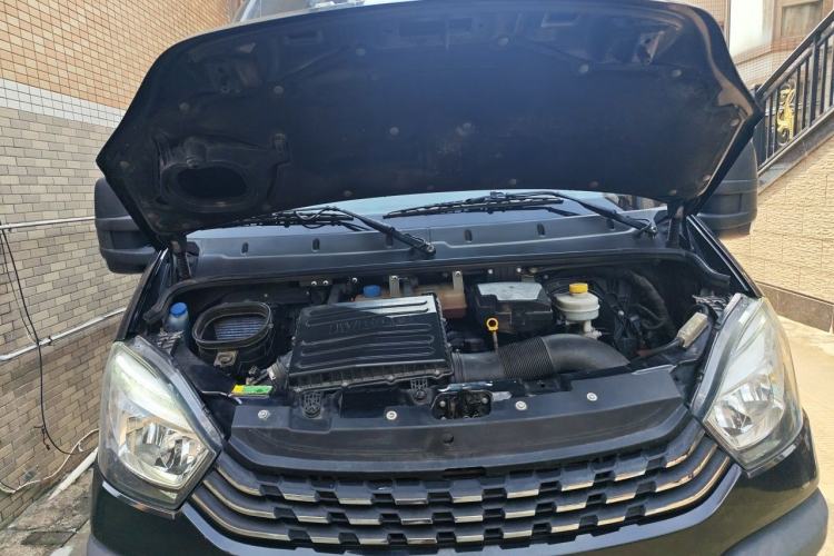 Used Iveco Eurocargo  Engine Bay