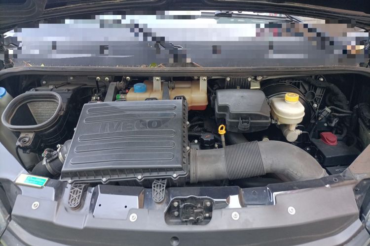 Used Iveco Eurocargo  Engine Bay