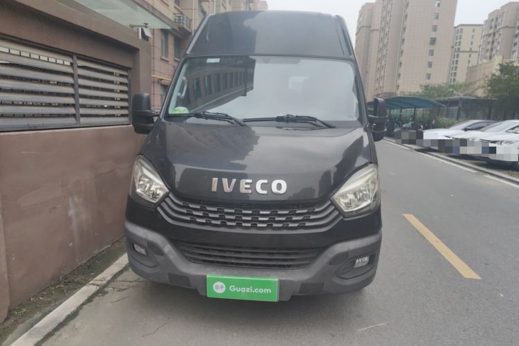 Used Iveco Eurocargo 2021 2.0T Manual Super Rui Long Wheelbase Short Overhang High Roof Side-Sliding Door F1A Front