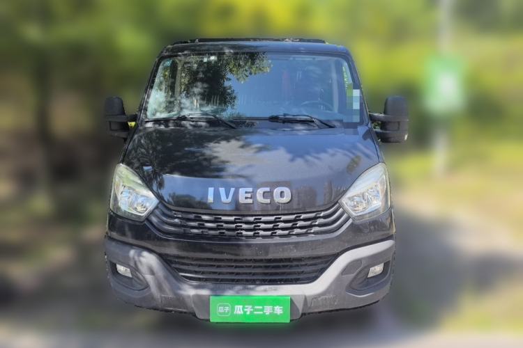 Used Iveco Eurocargo 2021 2.0T Manual Super-Rui Short Wheelbase Low-Roof Side-Hinged Door F1A Front