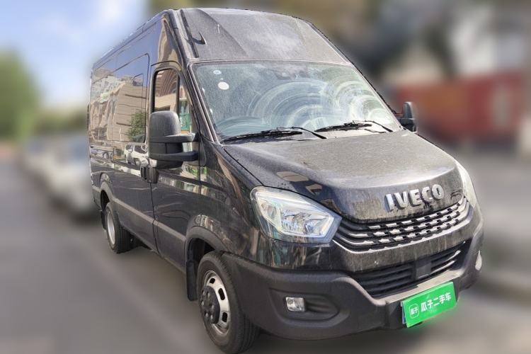 Used Iveco Eurocargo 2021 2.0T Manual Super Rui Long Wheelbase Short Overhang High Roof Side-Sliding Door F1A Front Right 45 Deg