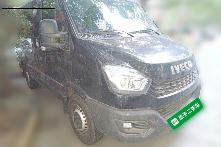 Used Iveco Eurocargo 2021 2.0T Manual Super-Rui Short Wheelbase Low-Roof Side-Hinged Door F1A Front Right 45 Deg