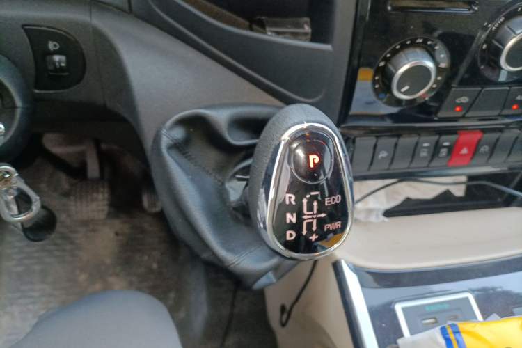 Used Iveco Eurocargo  Gear Lever