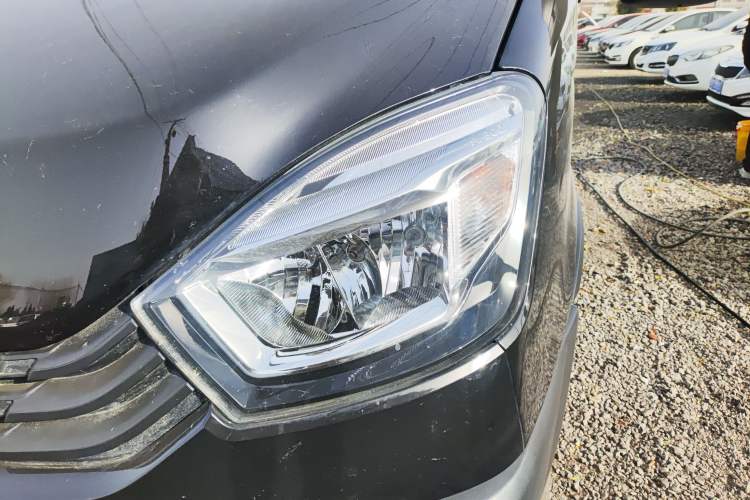 Used Iveco Eurocargo 2021 2.0T Manual Super-Rui Short Wheelbase High-Roof Side-Sliding Door F1A Left Front Headlight