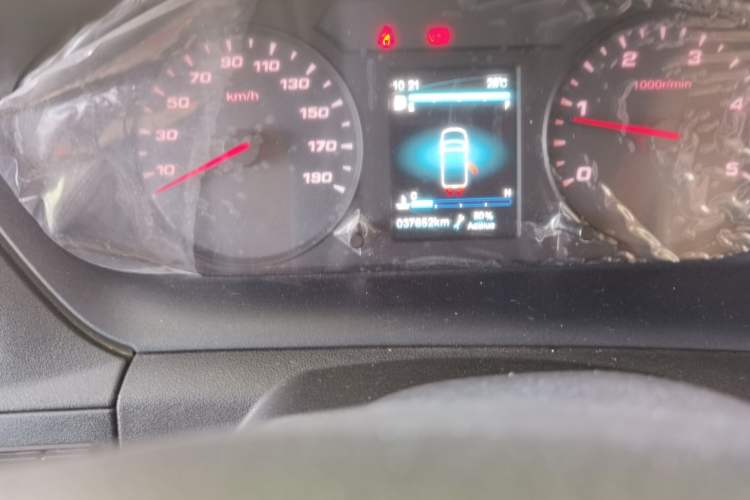Used Iveco Eurocargo 2021 2.0T Manual Super Rui Short Wheelbase Low-Roof Manual Door F1A Odometer Close Up