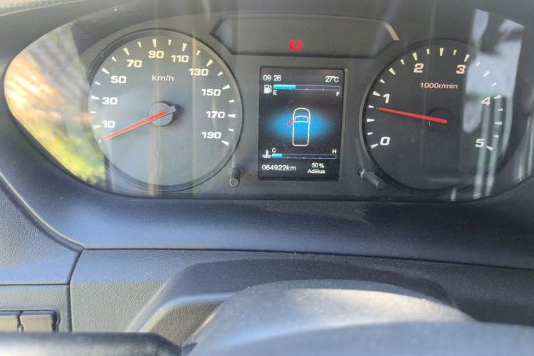 Used Iveco Eurocargo 2021 2.0T Manual Super-Rui Short Wheelbase Low-Roof Side-Hinged Door F1A Odometer Close Up