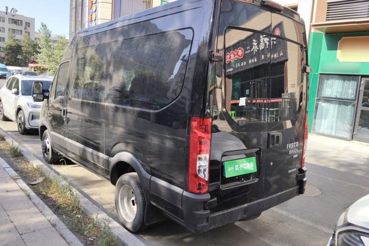 Used Iveco Eurocargo 2021 2.0T Manual Super Rui Long Wheelbase Short Overhang High Roof Side-Sliding Door F1A Rear Left 45 Deg