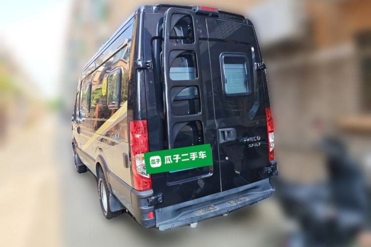 Used Iveco Eurocargo  Rear Left 45 Deg