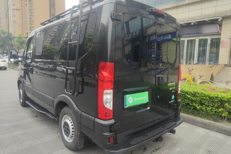 Used Iveco Eurocargo 2021 2.0T Manual Super-Rui Short Wheelbase Low-Roof Side-Hinged Door F1A Rear Left 45 Deg