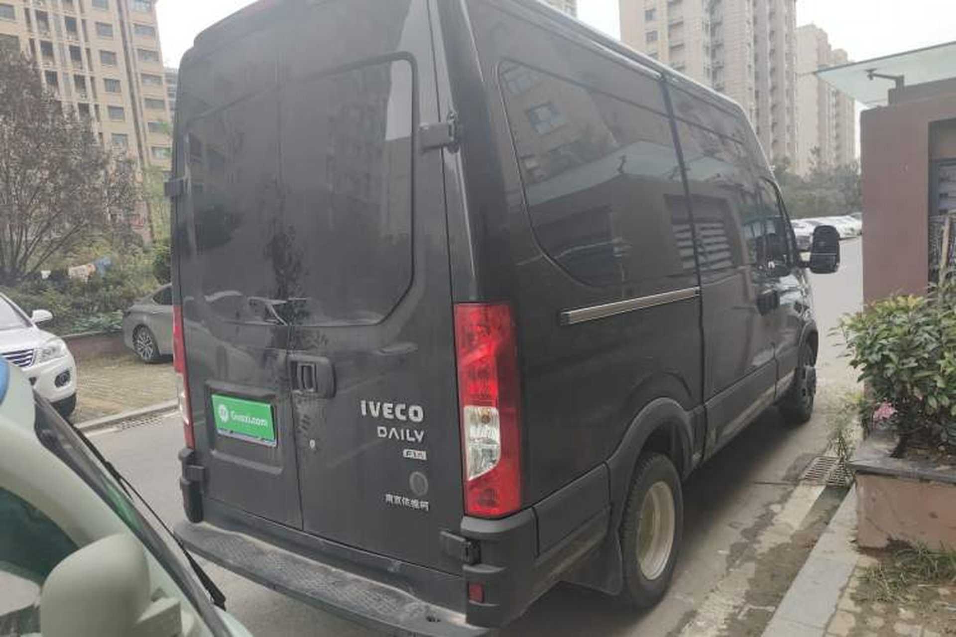 Used Iveco Eurocargo 2021 2.0T Manual Super Rui Long Wheelbase Short Overhang High Roof Side-Sliding Door F1A Rear Right 45 Deg