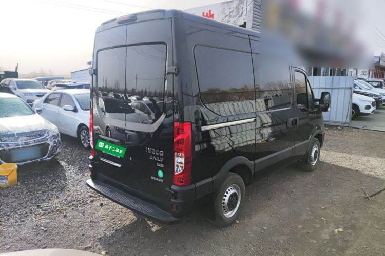 Used Iveco Eurocargo 2021 2.0T Manual Super-Rui Short Wheelbase High-Roof Side-Sliding Door F1A Rear Right 45 Deg