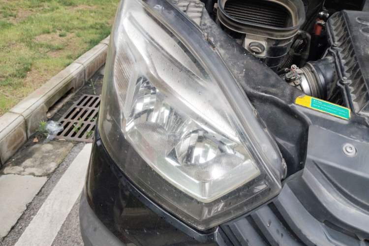 Used Iveco Eurocargo 2021 2.0T Manual Super-Rui Long Wheelbase Short Overhang High Roof Manual Doors F1A Right Front Headlight