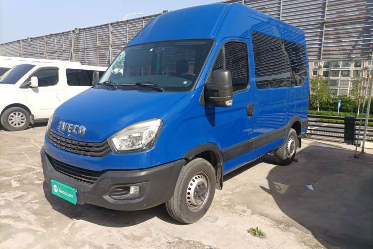 Used Iveco Eurocargo 2021 2.0T Manual Super Rui Short Wheelbase High-Roof Manual Door F1A Guazi used car, China used car export, Used car for sale, Used  cars, Cheapest cars for sale
