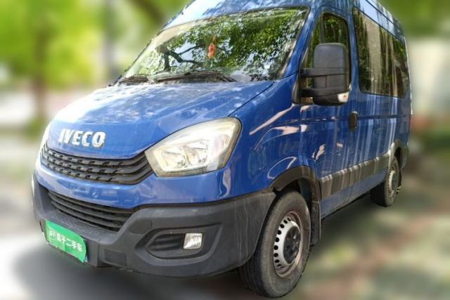 Used Iveco Eurocargo 2021 2.0T Manual Super-Rui Short Wheelbase High-Roof Side-Sliding Door F1A